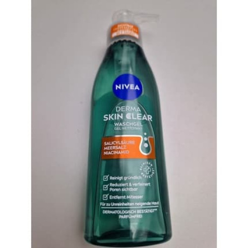 Nivea Derma Skin Clear Wash Gel with Salicylic Acid, Sea Salt, and Niacinamide 150ml